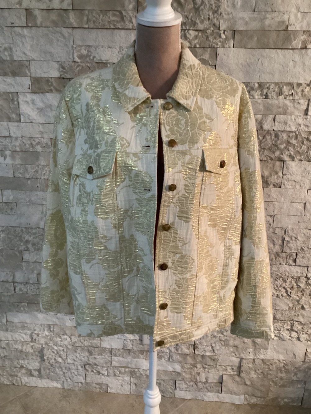 Laura Ashley gold metallic floral jacket - Picture 2 of 9